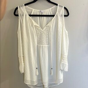 DR2 white Blouse with Crochet Details